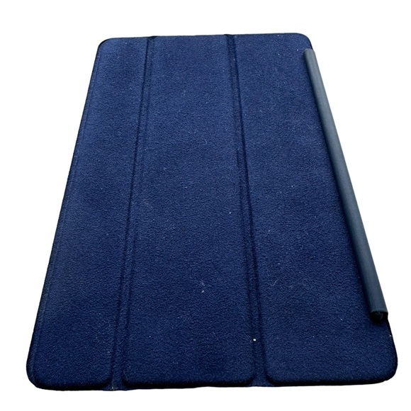 iPad mini Smart Cover in Blue. GUC - Picture 3 of 3